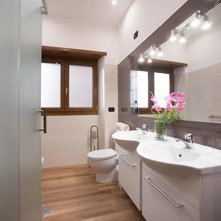 Apartment Domus Tevere *