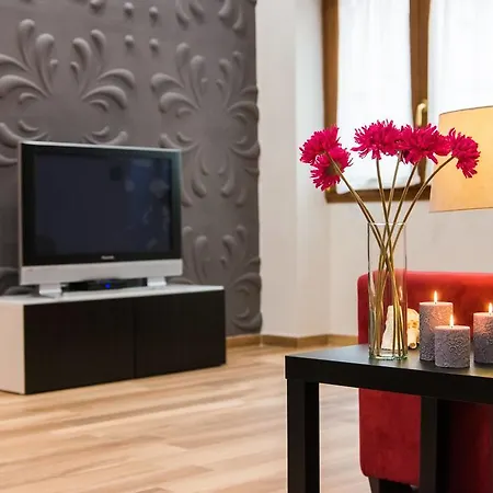 Domus Tevere Apartment Rome